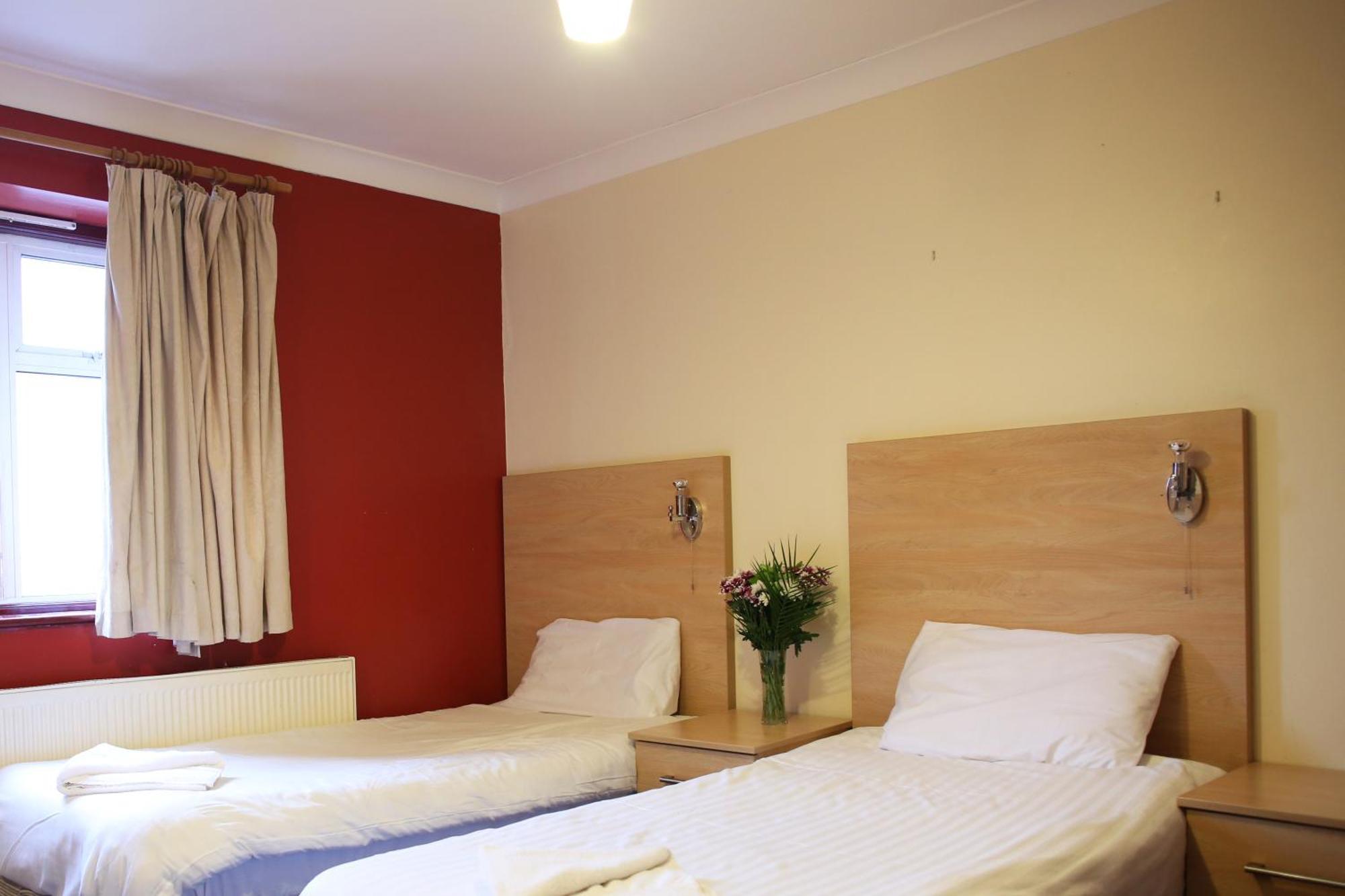 City Inn Express Hotel London Bagian luar foto